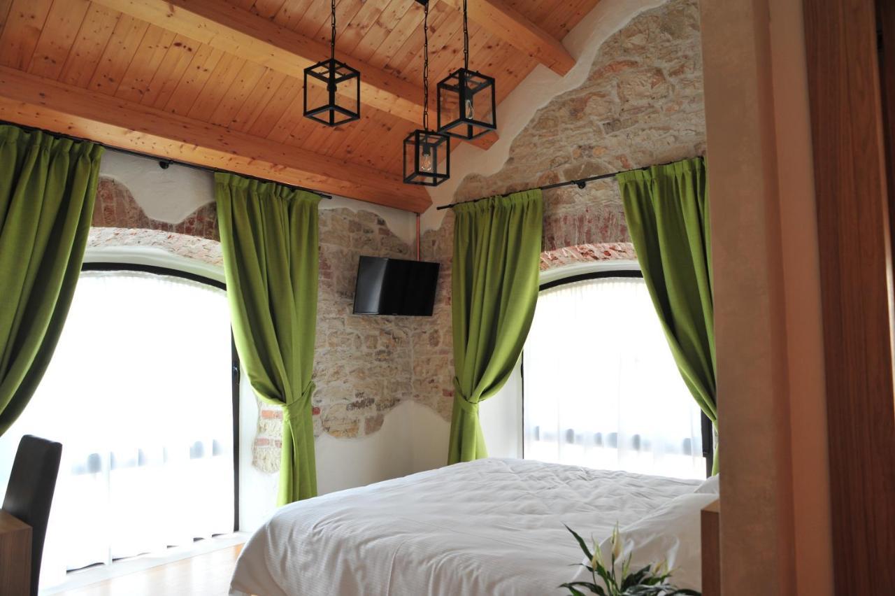Nuova Filanda Rooms And More วัลดอบเบียเดเน ภายนอก รูปภาพ