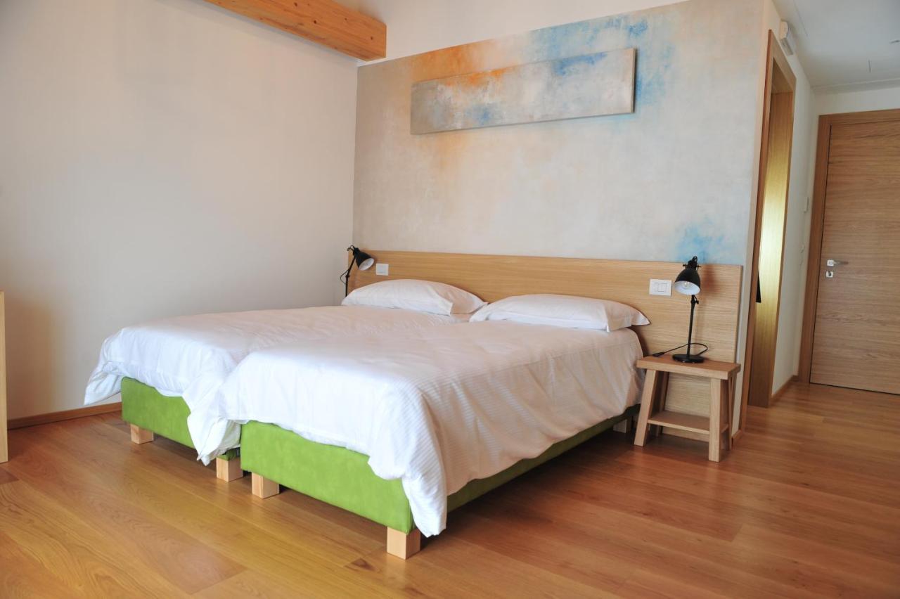 Nuova Filanda Rooms And More วัลดอบเบียเดเน ภายนอก รูปภาพ