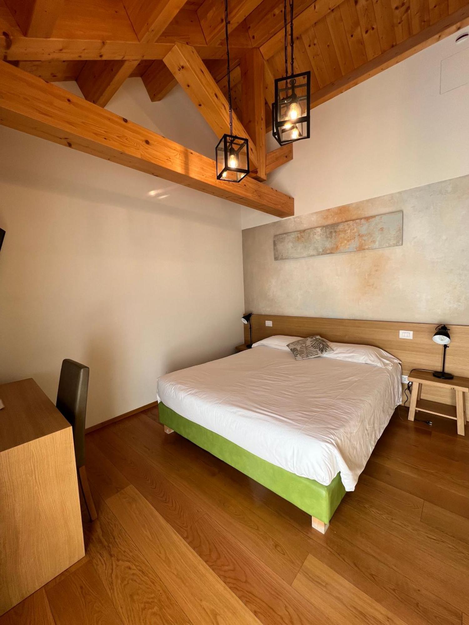 Nuova Filanda Rooms And More วัลดอบเบียเดเน ภายนอก รูปภาพ